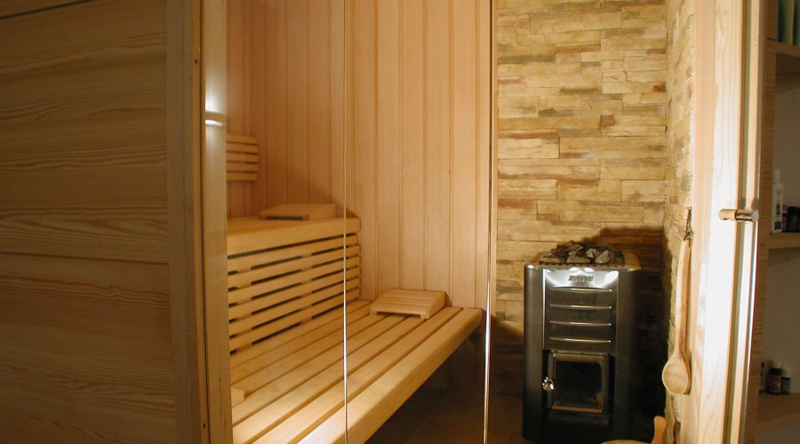 Sauna Exklusiv holzbeheizt